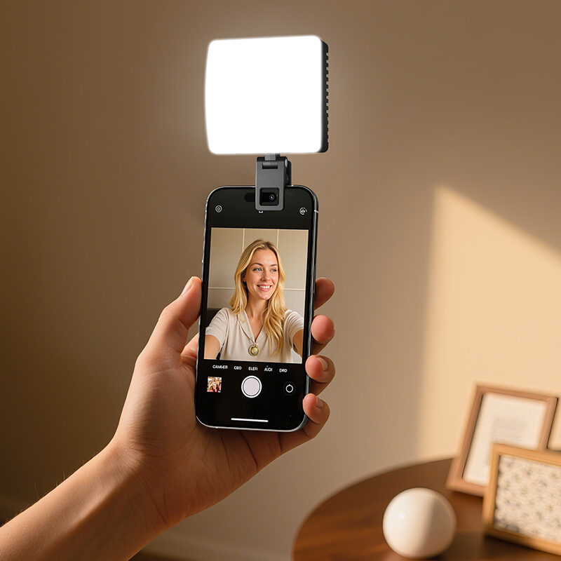 Ulanzi C10RGB Pocket Power 10W RGB Video Light ไฟ LED RGB หนีบมือถือ ไฟเซลฟี่ ขนาดกะทัดรัด 10W_7 Ulanzi c10rgb pocket power 10w rgb video light ไฟ led rgb หนีบมือถือ ไฟเซลฟี่ ขนาดกะทัดรัด 10w 7