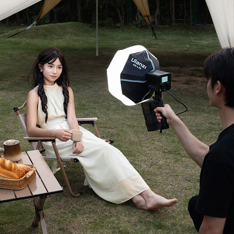 Ulanzi LA06 Light Handle Grip with Power Mount ด้ามจับไฟ LED พร้อมฐานใส่พาวเวอร์แบงค์ แบตสำรอง อเนกประสงค์_7 Ulanzi la06 light handle grip with power mount ด้ามจับไฟ led พร้อมฐานใส่พาวเวอร์แบงค์ แบตสำรอง อเนกประสงค์ 7