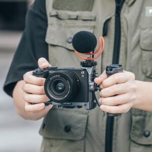 FALCAM F22&F38&F50 Quick Release L-Bracket for Sony A7C II - แอลแบร็กเก็ตระบบถอดเร็วสำหรับ Sony A7C II (3) Falcam f22&f38&f50 quick release l bracket for sony a7c ii แอลแบร็กเก็ตระบบถอดเร็วสำหรับ sony a7c ii (3)