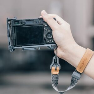 FALCAM F22&F38&F50 Quick Release L-Bracket for Sony A7C II - แอลแบร็กเก็ตระบบถอดเร็วสำหรับ Sony A7C II (4) Falcam f22&f38&f50 quick release l bracket for sony a7c ii แอลแบร็กเก็ตระบบถอดเร็วสำหรับ sony a7c ii (4)