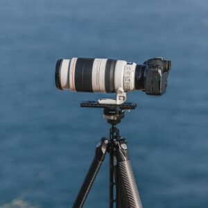 FALCAM TreeRoot R141K-320P Quick Lock Travel Tripod - ขาตั้งกล้องคาร์บอนไฟเบอร์สำหรับมืออาชีพ (7) Falcam treeroot r141k 320p quick lock travel tripod ขาตั้งกล้องคาร์บอนไฟเบอร์สำหรับมืออาชีพ (7)