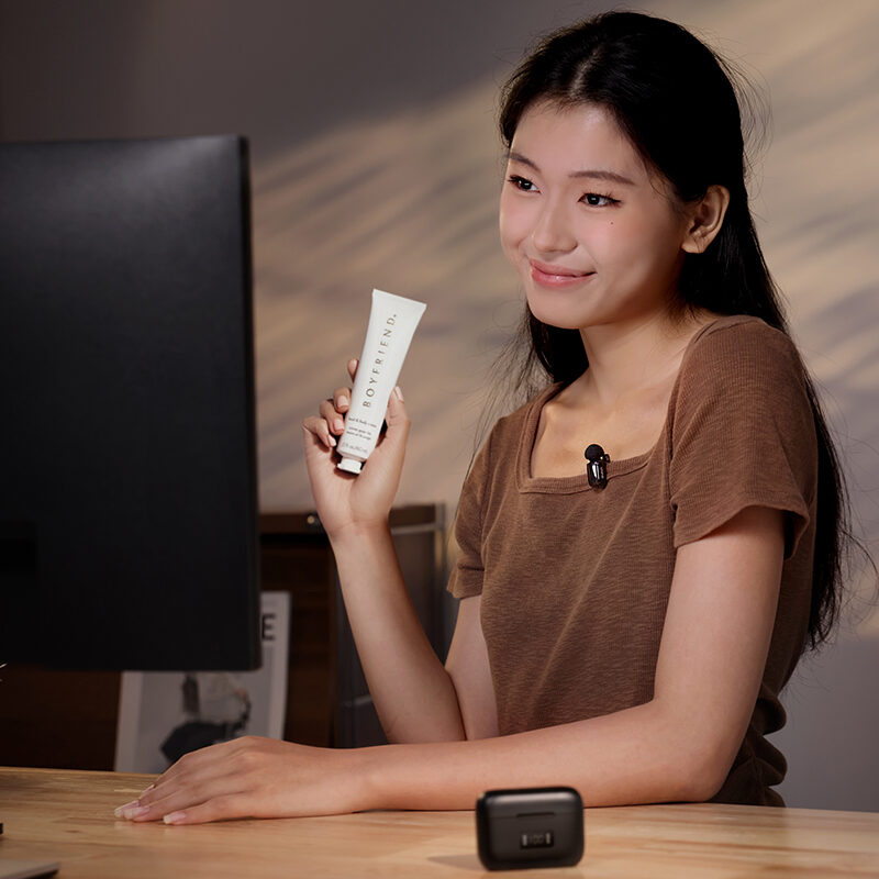 Ulanzi A200 Mini Mic - ไมโครโฟนไร้สายจิ๋ว เสียงระดับมืออาชีพ น้ำหนักเพียง 6g (6) Ulanzi a200 mini mic ไมโครโฟนไร้สายจิ๋ว เสียงระดับมืออาชีพ น้ำหนักเพียง 6g (6)