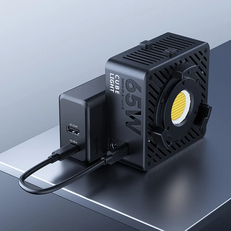 Ulanzi EC65 65W Cube Light_10 Ulanzi ec65 65w cube light 10
