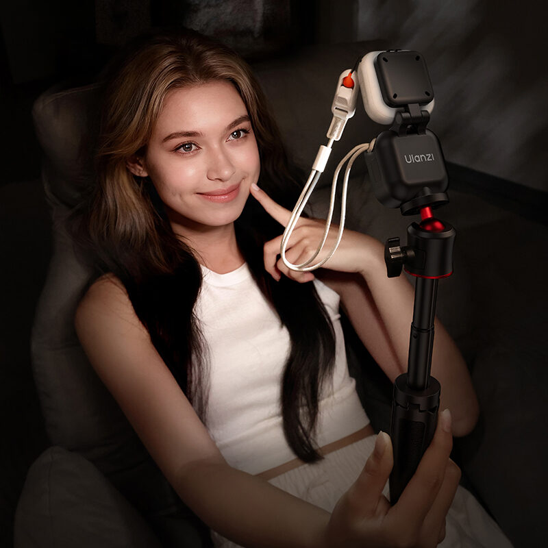 Ulanzi in07 magnetic fill light for insta360 go ultra mini ไฟเติมแสงแม่เหล็กขน (5)